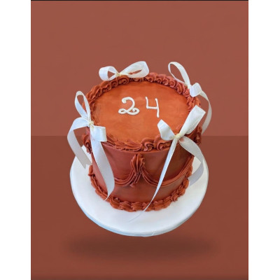 Gâteau d'anniversaire sur mesure – Layer Cake artisanal à Bruxelles, Wooly Pâtisserie